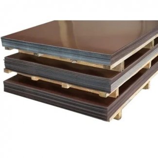 Гладкий лист RAL 8017 (0.37*1.250*2.000 мм.)